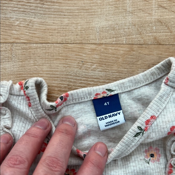 Floral and Ruffle Girls Tops Bundle - Picture 2 of 10